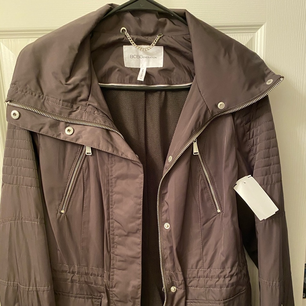 NEW BCBG Jacket - Picture 5 of 8